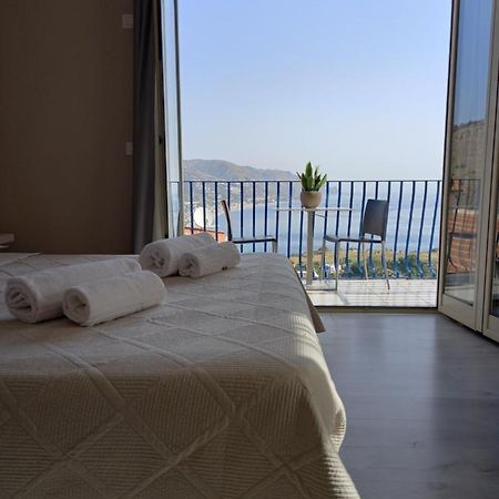 Athena Charming Rooms Taormina Ngoại thất bức ảnh