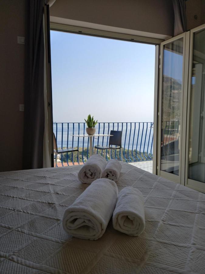 Athena Charming Rooms Taormina Ngoại thất bức ảnh