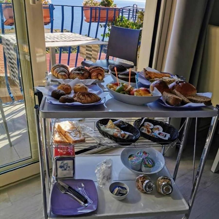 Athena Charming Rooms Taormina Ngoại thất bức ảnh