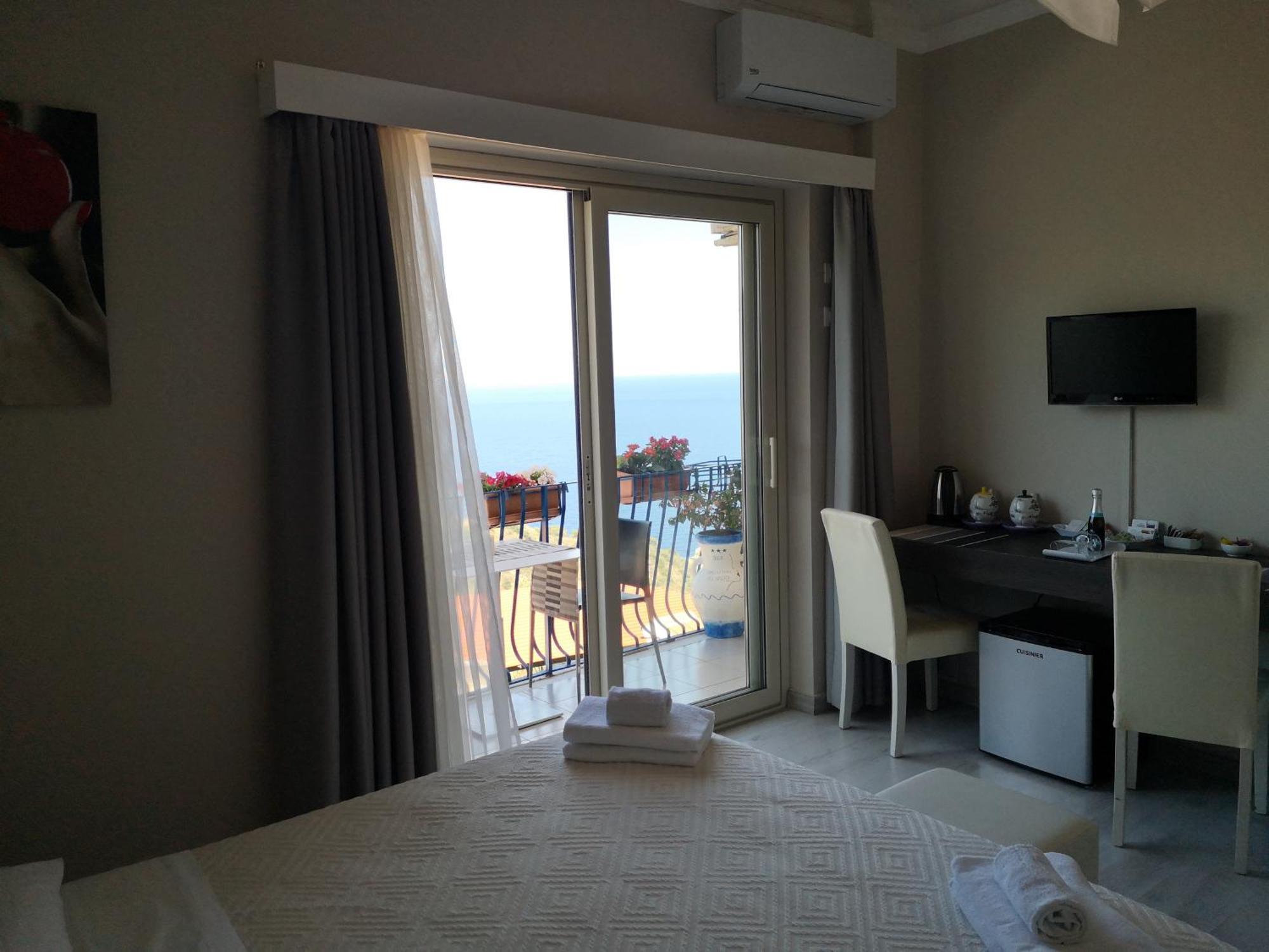 Athena Charming Rooms Taormina Phòng bức ảnh