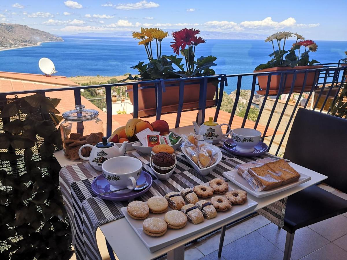 Athena Charming Rooms Taormina Ngoại thất bức ảnh